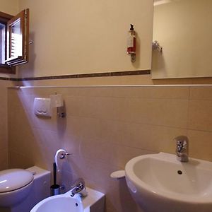 Camera con letto queen size